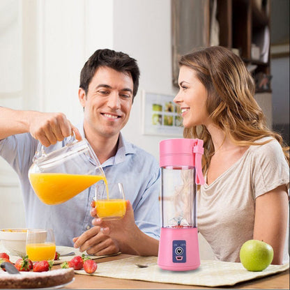 Portable smoothie maker with drinking function - FreshBlend To-Go