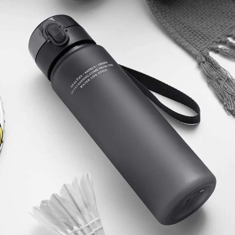 Leak-free sports drink bottle - HydraSport