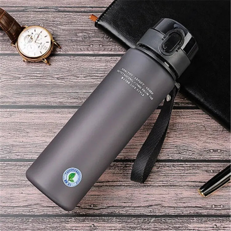 Leak-free sports drink bottle - HydraSport